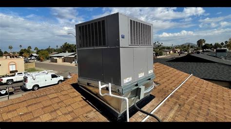 Air Conditioner Roof Top Package Unit Installation Youtube