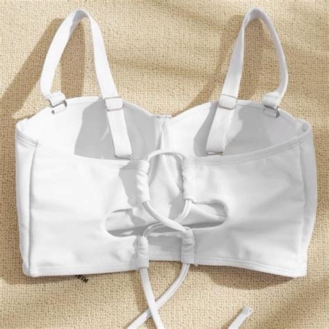 Shein White Bikini Top Size Small Never Worn Only Depop