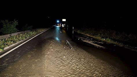 Frankenthal Mega Rohrbruch Straße überflutet 50 000 Menschen ohne