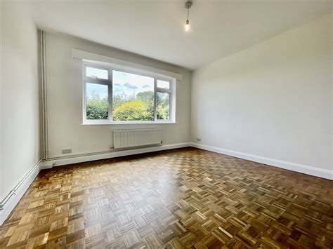 Upham Farmhouse, Aldbourne, Marlborough, SN8 2LF - Marriotts Property