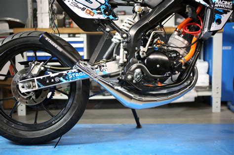 Auspuff Stage6 Streetrace Chrome CNC Blau Schwarz Derbi Minarelli