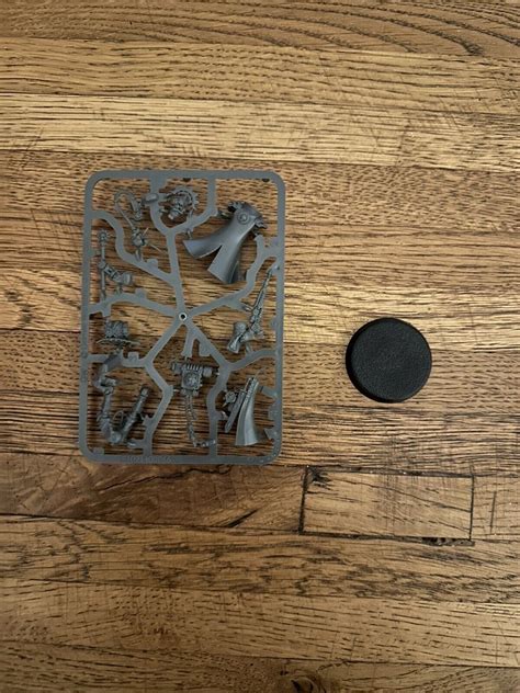 Games Workshop Warhammer 40K Adeptus Mechanicus Skitarii Marshall NOS