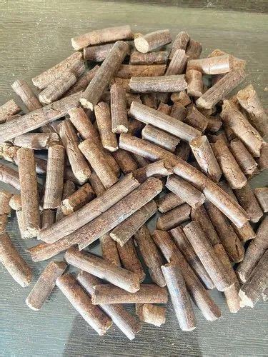 Industrial Wooden Pellets At Best Price In Hapur By Garg Timber