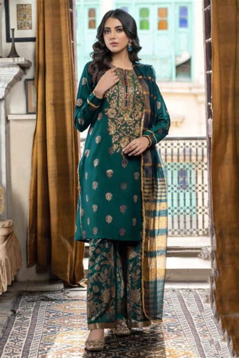 LimeLight 3Pcs Embroidered Dhanak Collection 2023 LL-0052 | Ladies Shop