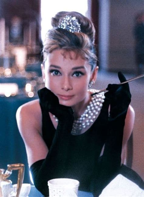 Audrey Hepburn Hair Color - Hair Colar And Cut Style