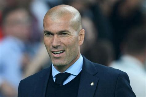 Real Madrid Coach, Zinedine Zidane Steps Down | 36NG