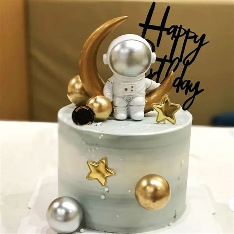 FIGURINE DECOR DE GATEAU style 16 Décoration de gâteau astronaute de