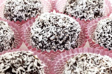 Trufas De Algarroba Veganas Y Sin Gluten Plant Based Whole Foods