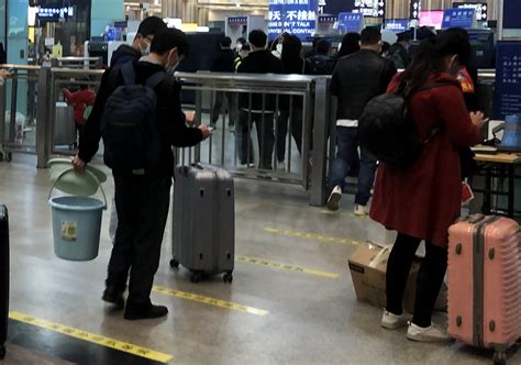 赴港機票春節訂單增逾30倍 灣區春運前三天車流升 內地 大公文匯網