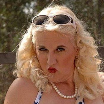 Anna Moore Videos Watch Her 2 Free Sex Vids At FreeOnes