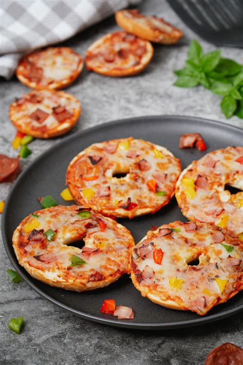 The Easiest Air Fryer Pizza Bagels Recipe Video