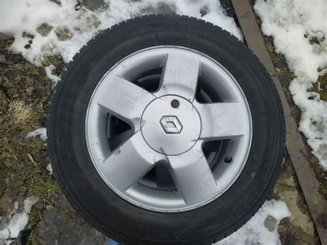 Замена колёс на летние. — Renault Symbol, 1,4 л, 2004 года | шины | DRIVE2