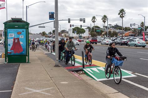 San Leandro, CA: Complete Streets Leadership Academy case study - Smart Growth America