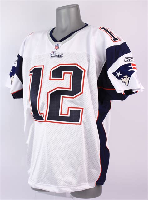 Lot Detail - 2008 Tom Brady New England Patriots Road Jersey (MEARS LOA)