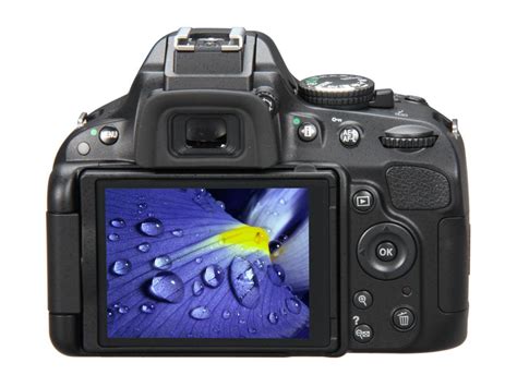 Nikon D Cmos Digital Slr With Mm F Af S Dx Vr Nikkor