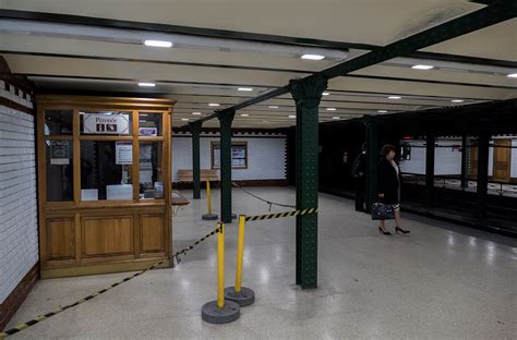 Dans la station de métro Oktogon de la ligne M1 également Flickr