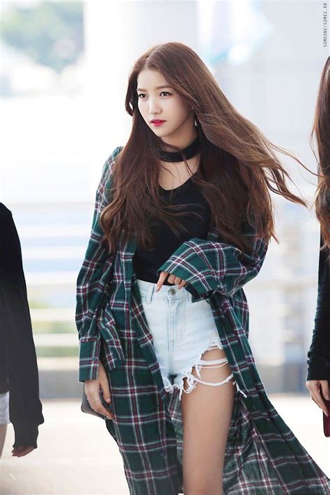 M Nh N N Ng B Ng Sinh N M L N Top Idol N Hot Nh T Snsd R C