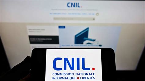 La Cnil inflige une amende de 800 000 euros à Cegedim Santé Affiches