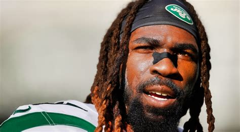 Photo Newspaper Does Jets Superstar Cj Mosley Dirty By Embarrassing