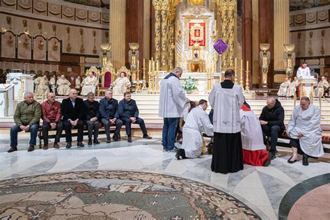 Wielki Czwartek Liturgia Wieczerzy Pańskiej SANKTUARIUM W LICHENIU