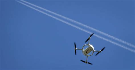 NEWS Drone hits a British Airways plane while on approach to Heathrow