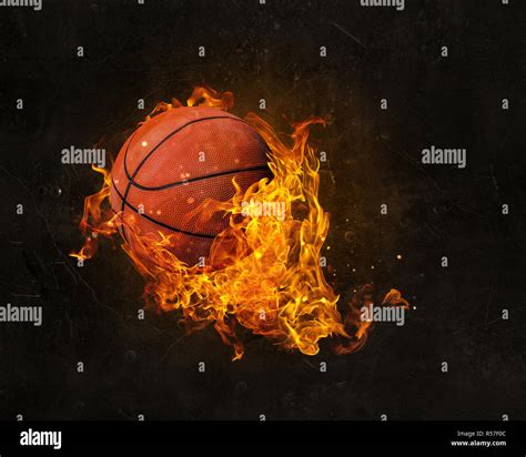 Flaming Basketball Banque De Photographies Et Dimages à Haute