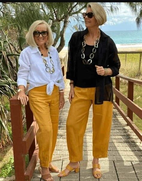 Pin by Noa on moda | Over 60 fashion, Casual chic outfit, Fashion