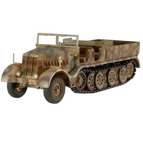 Tamiya German Schwerer Zugkraftwagen T Sd Kfz Famo