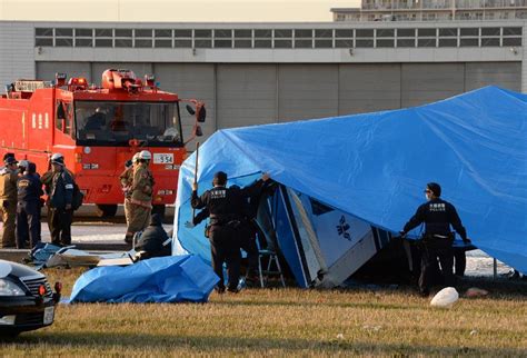 八尾空港で小型機墜落、4人死亡 着陸時にトラブルか 読んで見フォト 産経フォト