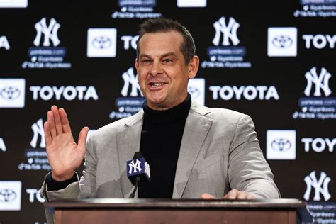 New York Yankees Fans Love Seeing Manager Aaron Boone Hit Batting