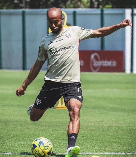 Escalação do São Paulo Dorival comanda penúltimo treino antes da final