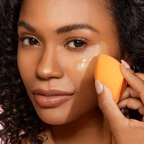 Real Techniques Miracle Complexion Sponge Buy Best Price In Uae