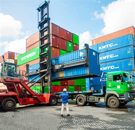 Depo Container Surabaya Semarang Reefer Container PT IJS Indra