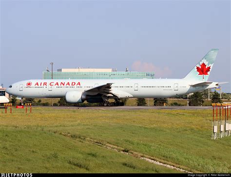 C FNNW Boeing 777 333ER Air Canada Peter Kesternich JetPhotos