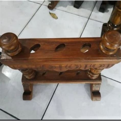 Jual Jagrak Stand Tempat Pajangan Keris Patrem Isi Kayu Ukir Bubut