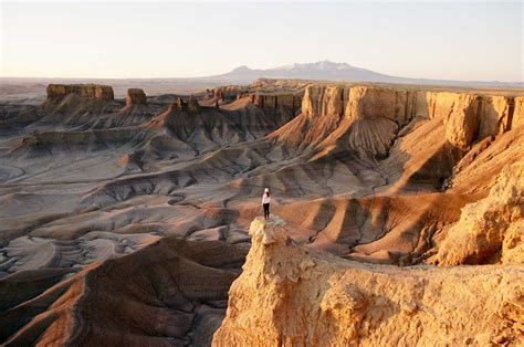 Moonscape Overlook | Explorest