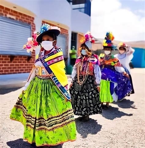 Pin De Jos Alfredo Araujo Victoria En Trajes T Picos Del Per Traje