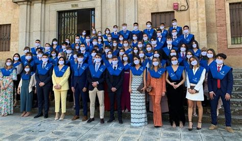 Los Alumnos De Bachillerato Del Colegio Marista Celebran Su Graduaci N