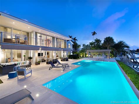 Miami Beach Real Estate | Miami Luxury Homes