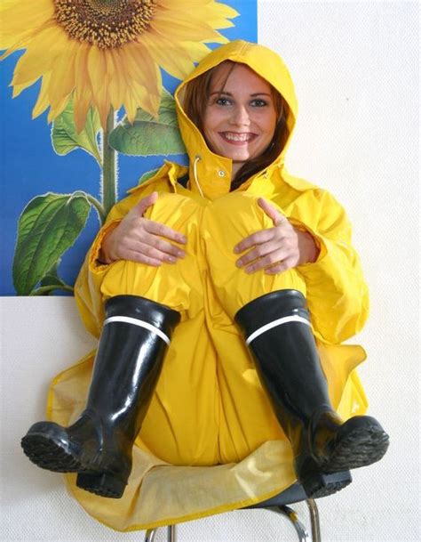 Yellow Rainwear And Nokian Kontio Rainboots Rain Wear Rain Boots