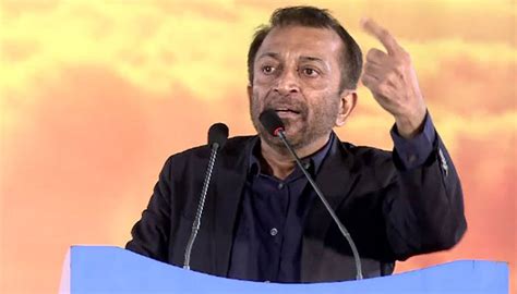 فرائض اور سنت پر عمل پیرا ہوں: ڈاکٹر فاروق ستار
