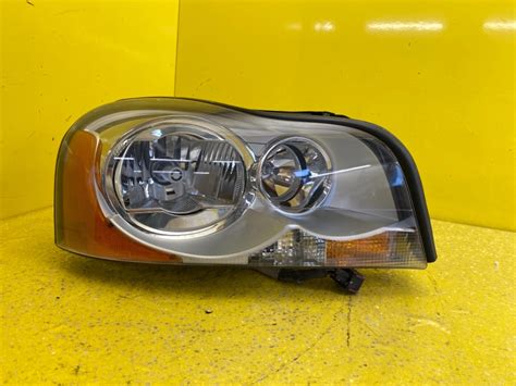 Reflektor LAMPA PRAWA VOLVO XC90 XC 90 XENON Auto Lamps