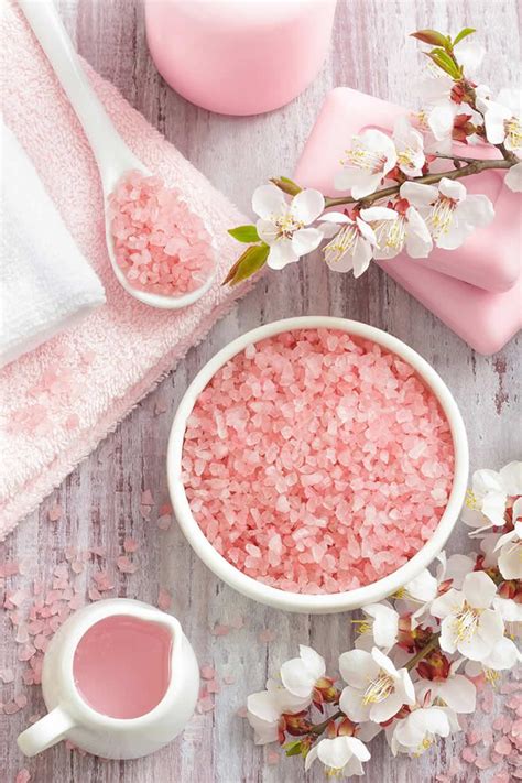 7 Benefits of Salt Spa For Beauty and Health