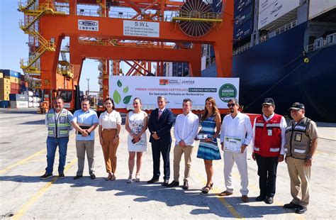 Primer Buque Portacontenedores Propulsado Por Gnl Llega A Manzanillo