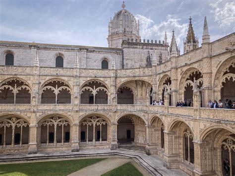 guide   jeronimos monastery  lisbon ulysses travel