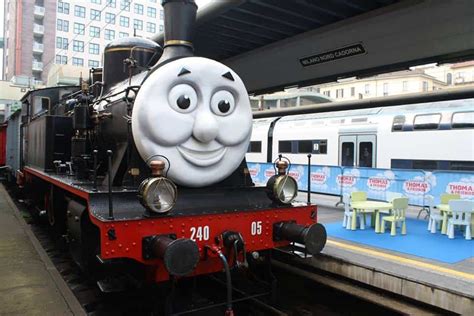 Milano Questo Week End Tour Gratuito Per I Bimbi Sul Trenino Thomas