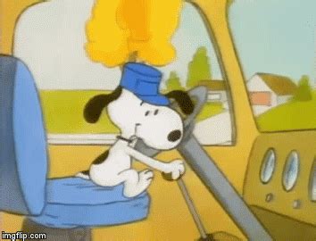 Snoopy driving school bus. Snoopy Cartoon, Peanuts Cartoon, Peanuts ...