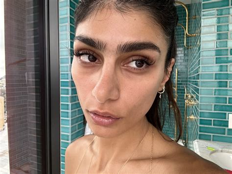 Tw Pornstars Mia K Twitter The Unibrow Made It To Vogue🥹 Britishvogue 638 Pm 28 Jun 2023