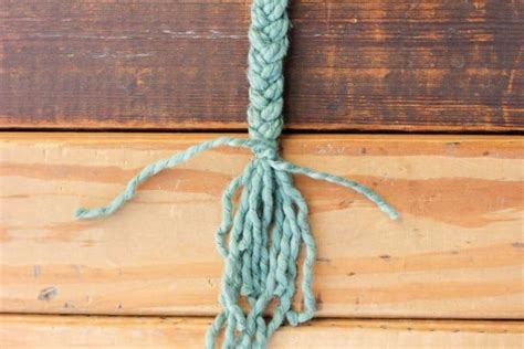 How To Add Braided Straps To A Knit Or Crocheted Hat Make And Do Crew