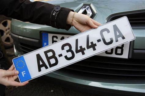 Plaque Immatriculation Les D Marches Pour Enregistrer Votre Voiture